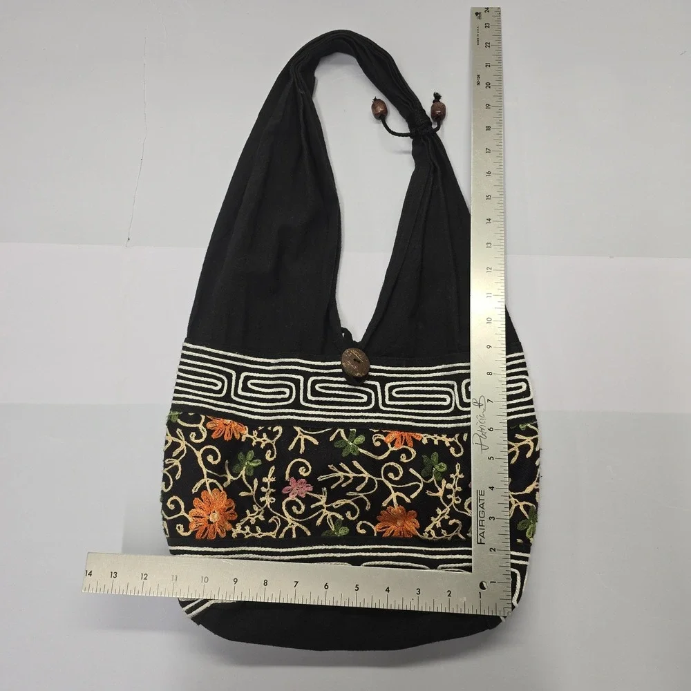 Vintage Retro Black Cotton Embroidered Floral Boho Hobo Sling Bag Wood Button - Picture 3 of 5